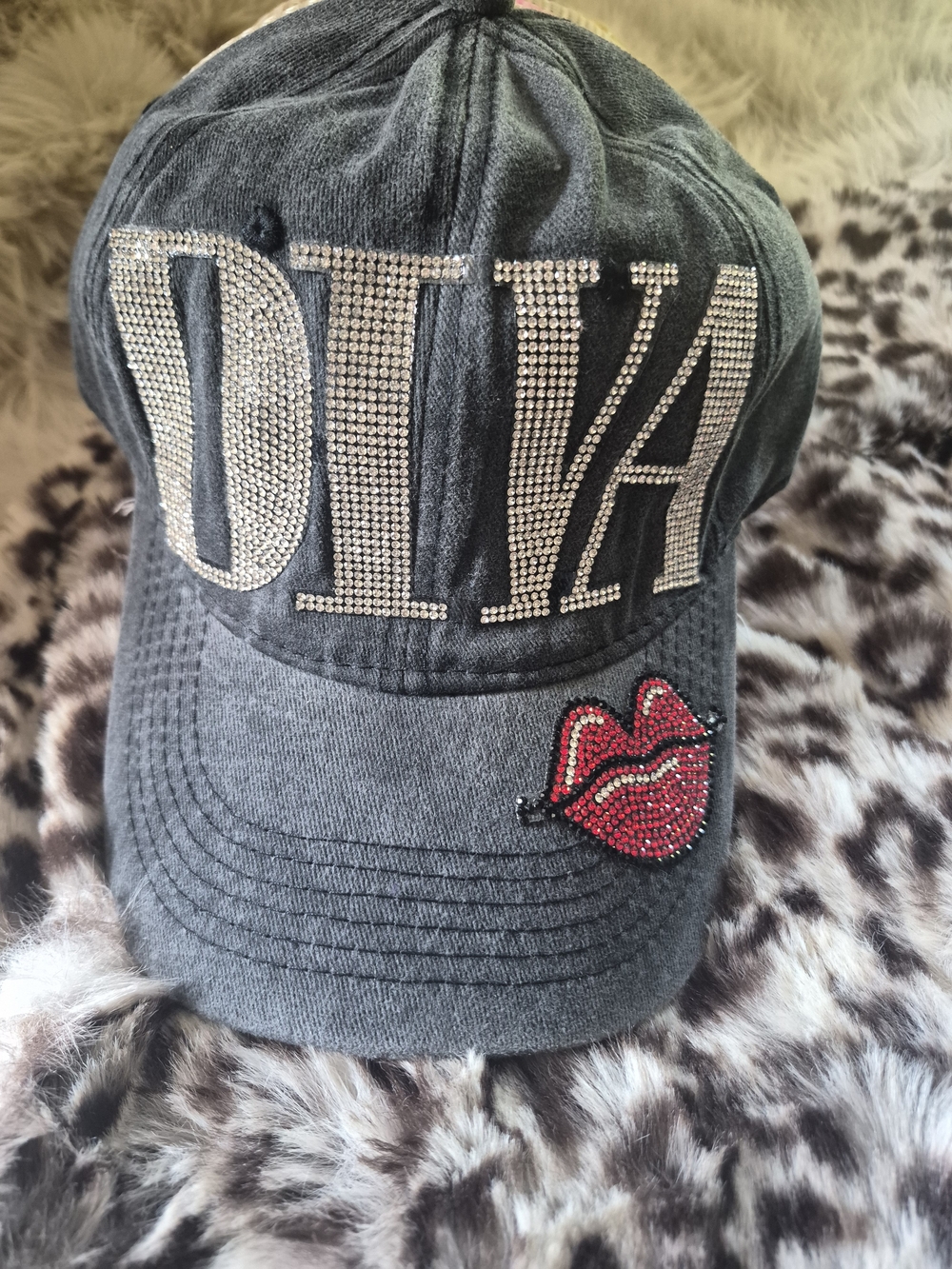 Diva Grey Cap with Crystal Logo and Red Lip Patch